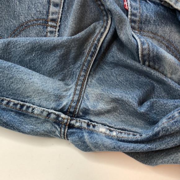 Vintage Levi's 517 Bootcut Made in USA Well Worn 34x33 - Picture 9 of 14